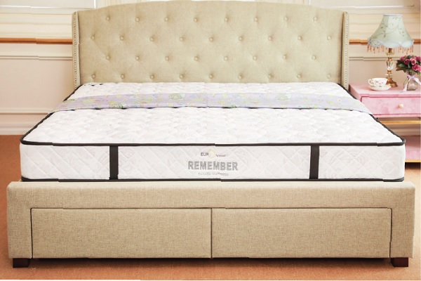 đệm lò xo canada remember